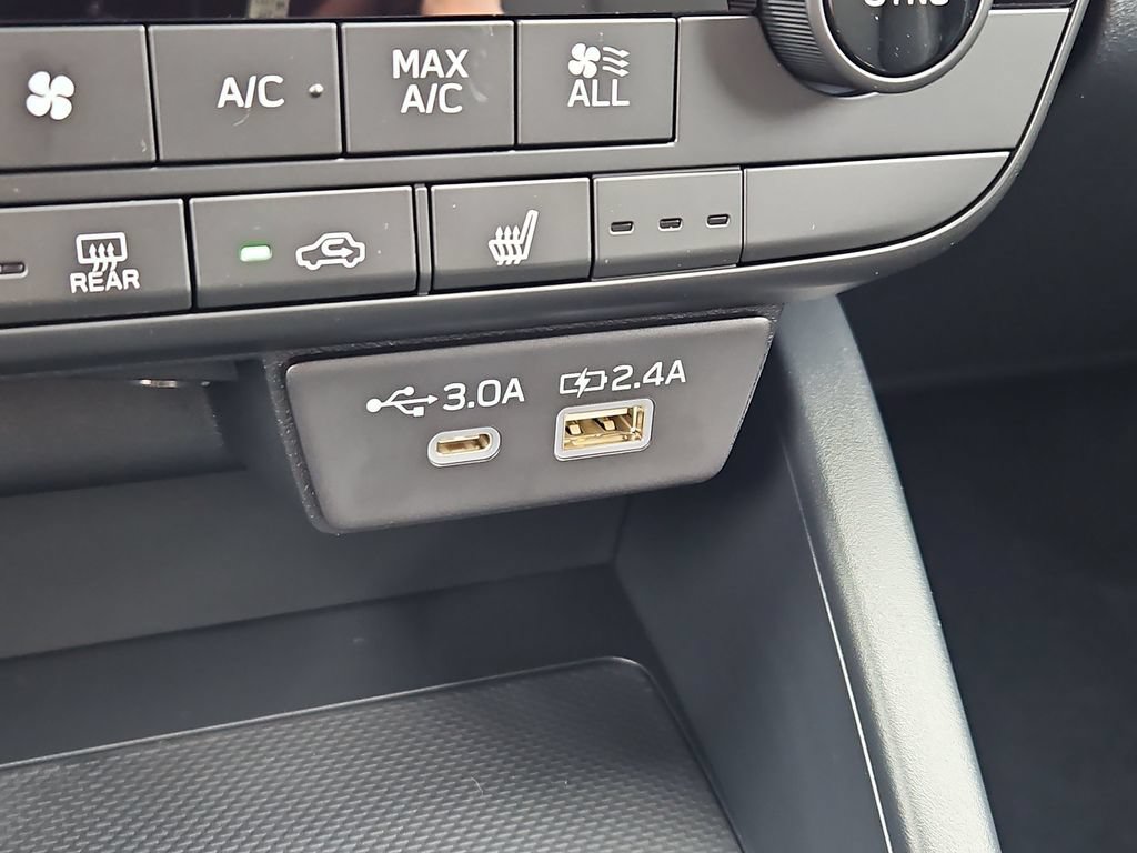 New 2026 Subaru Outback Premium AWD/4WD image 10