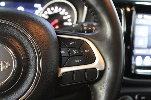 Used 2019 Jeep Compass Limited AWD/4WD image 17