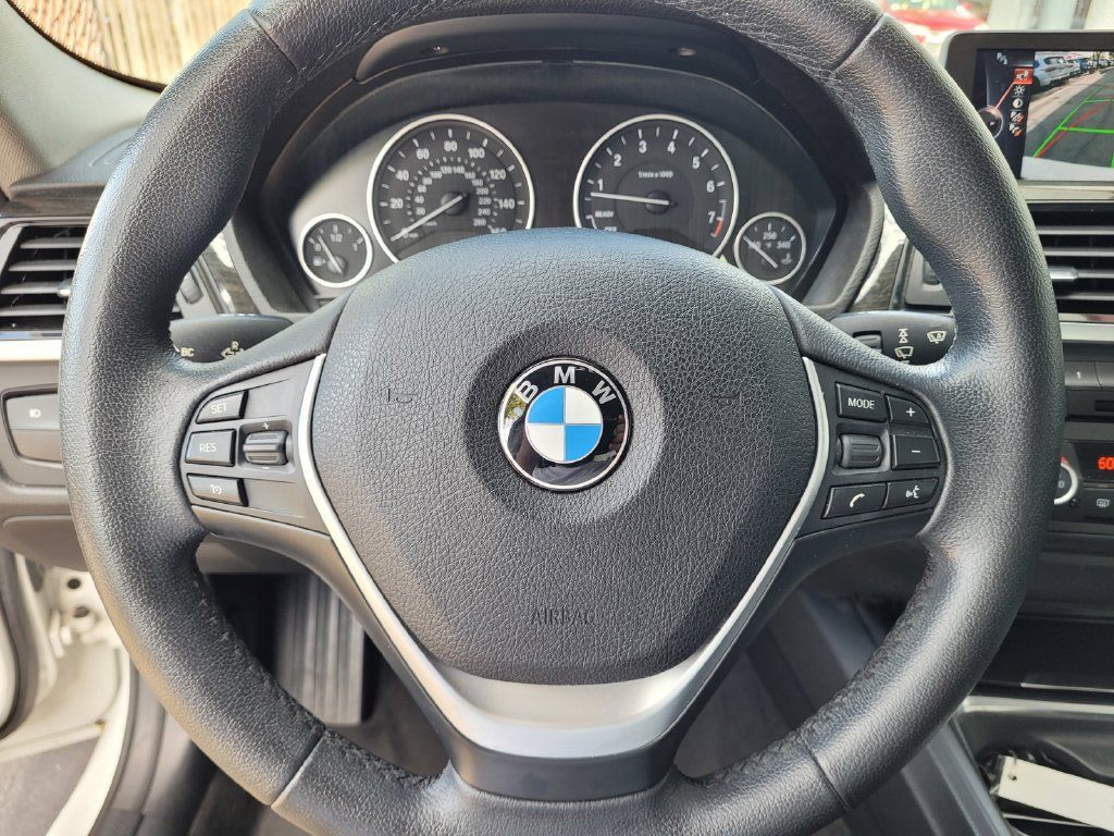 Used 2015 BMW 335i Sedan RWD image 16