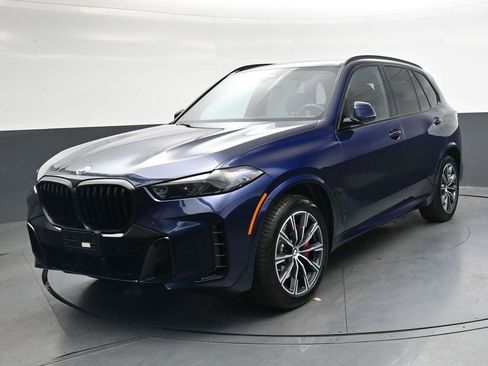 Used 2026 BMW X5 xDrive40i w/ M Sport Package image 8