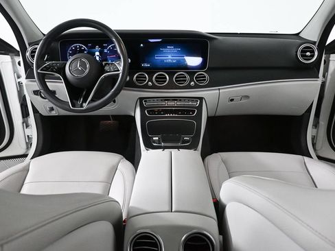 Certified 2021 Mercedes-Benz E 350 4MATIC Sedan image 17