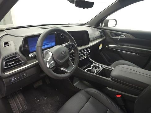 New 2026 Chevrolet Traverse LT w/ Midnight/Sport Edition image 9