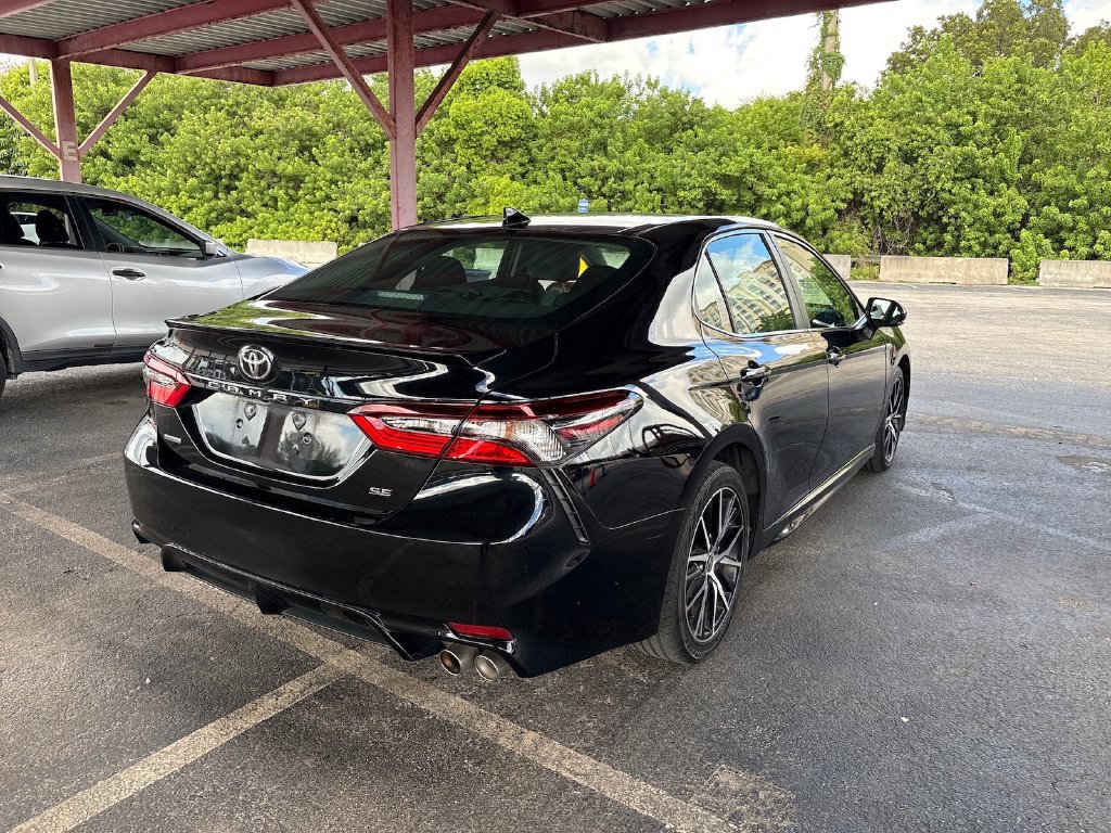 Used 2023 Toyota Camry SE FWD image 6