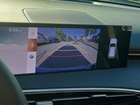 Used 2026 Genesis GV70 2.5T Select image 31