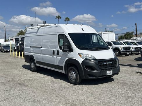 Used 2023 RAM ProMaster 3500 FWD image 1
