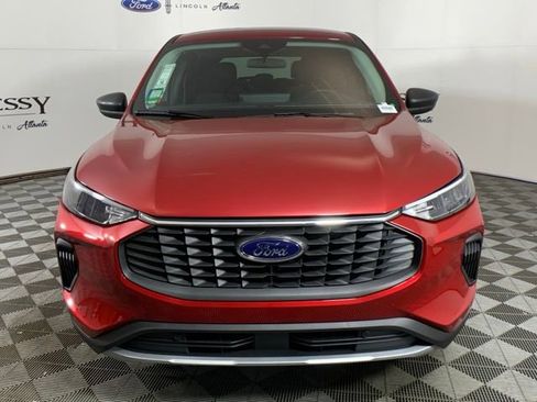 Used 2025 Ford Escape Active w/ Active Premium Tech Pack image 11