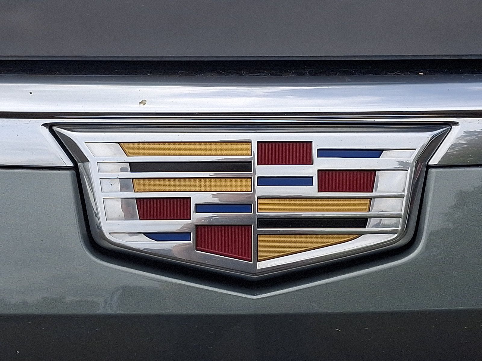 Certified 2024 Cadillac Escalade Premium Luxury AWD/4WD image 29