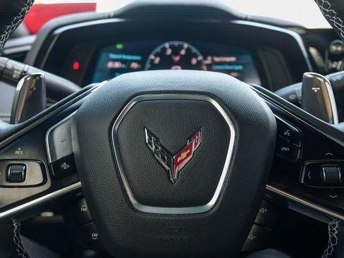 Used 2024 Chevrolet Corvette Stingray Coupe w/ 1LT RWD image 28