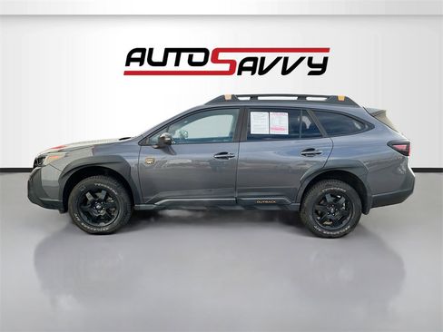 Used 2022 Subaru Outback Wilderness image 4