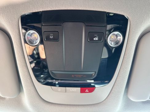 Used 2023 Kia Seltos S w/ Navigation Package AWD/4WD image 10