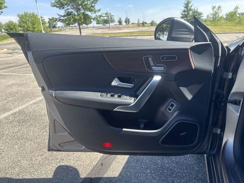 Used 2020 Mercedes-Benz CLA 250 4MATIC image 26