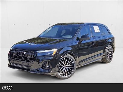 New 2025 Audi SQ7 Premium Plus