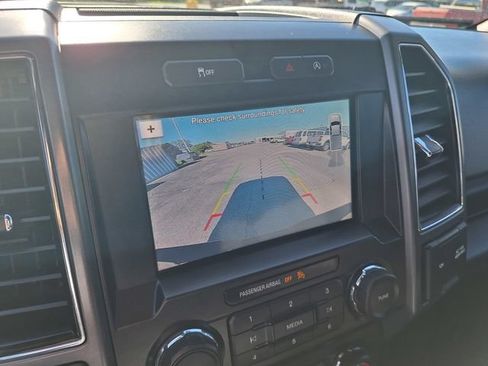Used 2019 Ford F150 XLT w/ Equipment Group 302A Luxury AWD/4WD image 23