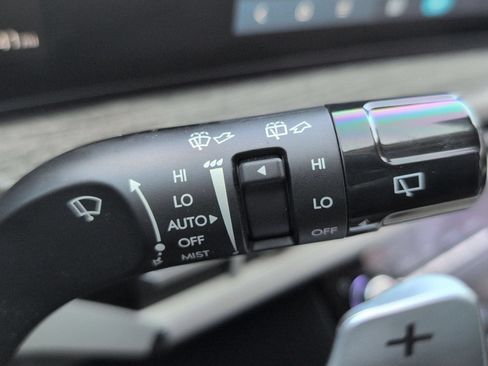 Used 2024 Hyundai Santa Fe Calligraphy FWD image 14