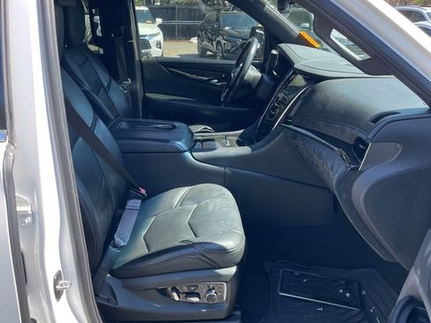 Used 2018 Cadillac Escalade ESV Platinum image 8