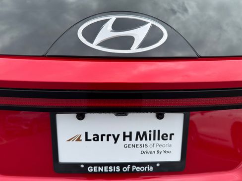 Used 2023 Hyundai Tucson Limited FWD image 24