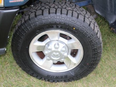 Used 2003 Dodge Ram 2500 Truck SLT image 24