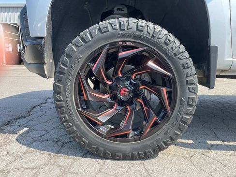 Used 2022 Chevrolet Silverado 1500 LT Trail Boss w/ Convenience Package II AWD/4WD image 30