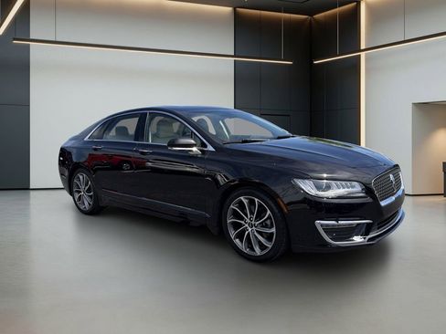 Used 2019 Lincoln MKZ Reserve w/ Reserve Plus Package AWD/4WD image 7