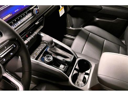New 2026 Chevrolet Colorado Trail Boss AWD/4WD image 9