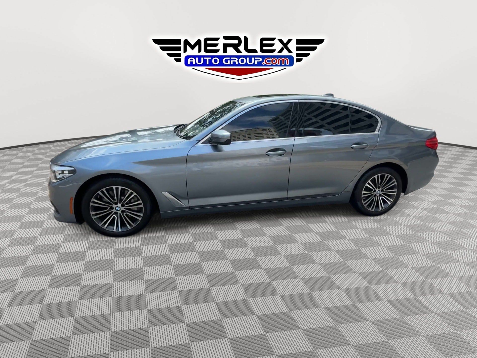 Used 2019 BMW 530i w/ Convenience Package RWD image 5