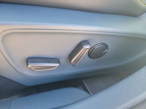 New 2026 Ford Maverick Lobo AWD/4WD image 18