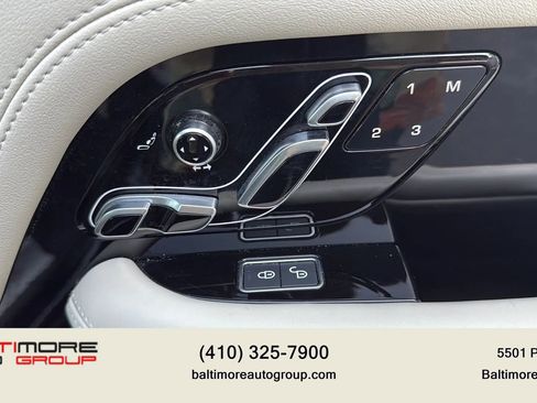 Used 2019 Land Rover Range Rover Supercharged image 39