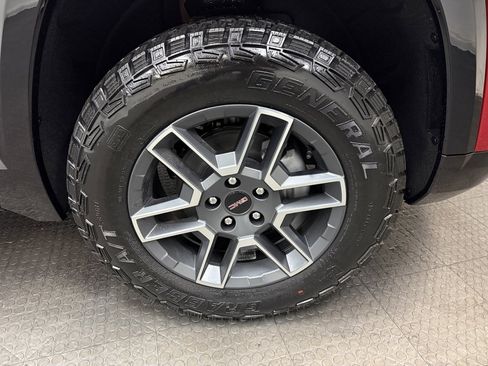 New 2026 GMC Terrain AT4 image 13