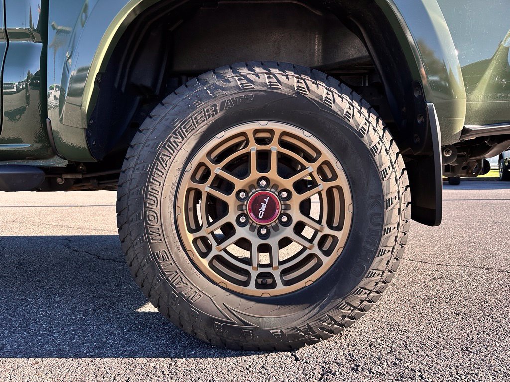 Used 2022 Toyota Tacoma TRD Sport AWD/4WD image 43