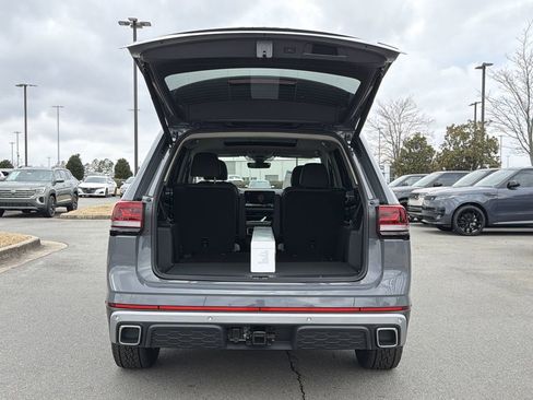 New 2026 Volkswagen Atlas Peak Edition AWD/4WD image 15