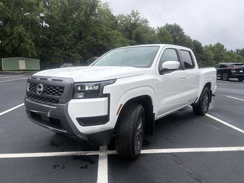 New 2026 Nissan Frontier SV w/ Tow Package RWD image 5