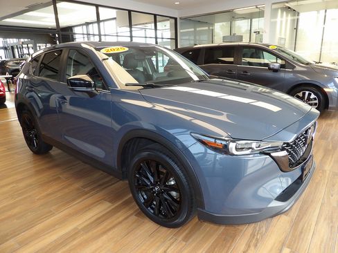 Certified 2025 MAZDA CX-5 Carbon Edition AWD/4WD image 3