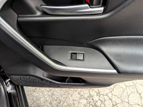 Used 2024 Toyota RAV4 SE w/ Convenience Package image 48