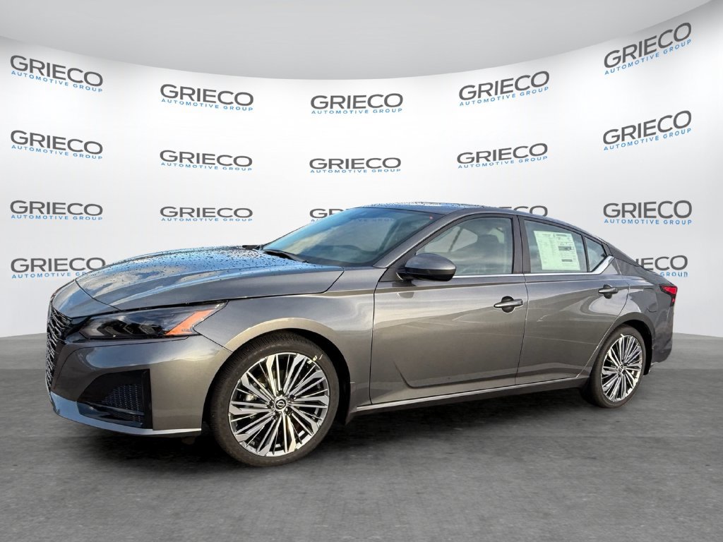 New 2026 Nissan Altima 2.5 SV w/ SV Premium Package FWD image 3