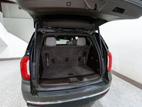 Used 2021 GMC Yukon SLT image 35