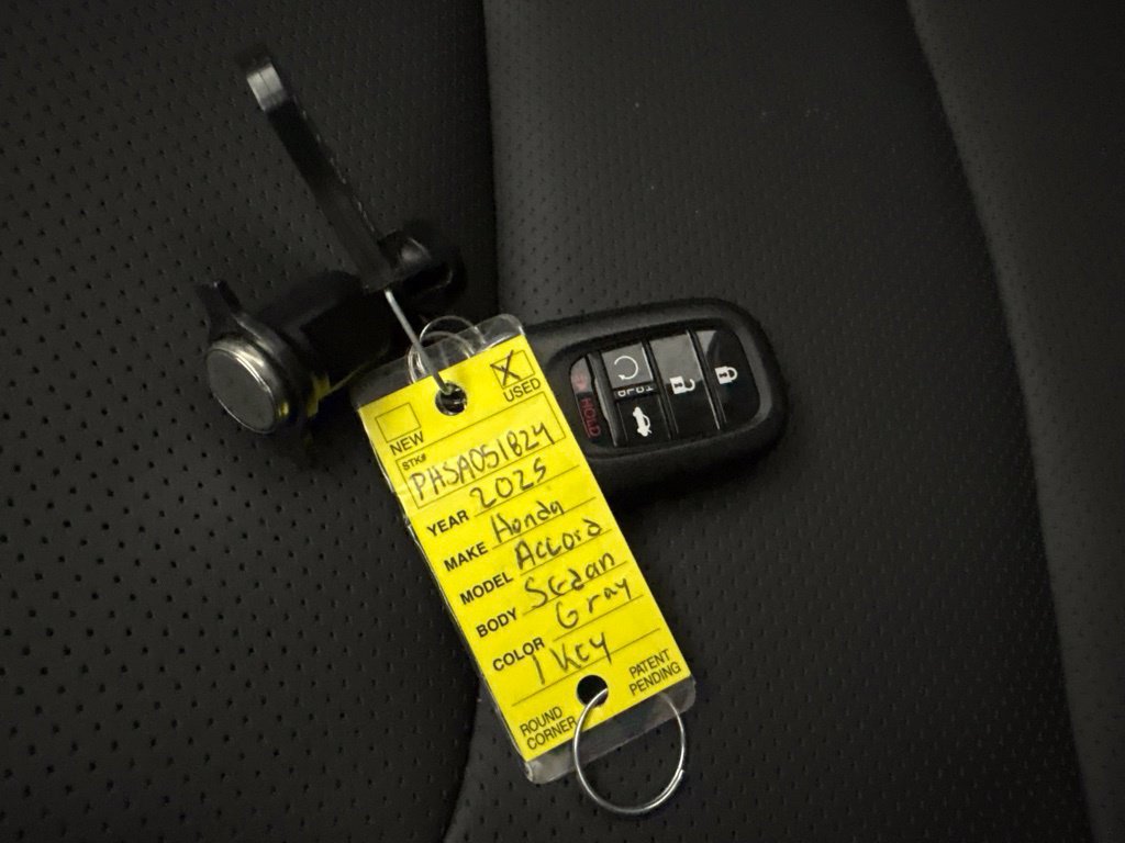 Used 2025 Honda Accord EX-L image 36
