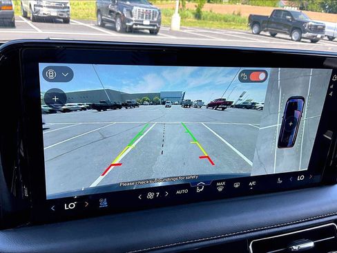 Used 2025 Lincoln Aviator AWD image 22