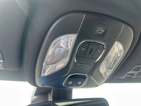 New 2025 Jeep Compass Latitude w/ Sun & Sound Group image 43