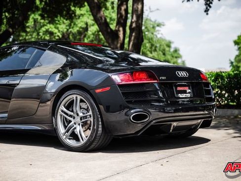 Used 2010 Audi R8 V10 AWD/4WD image 44