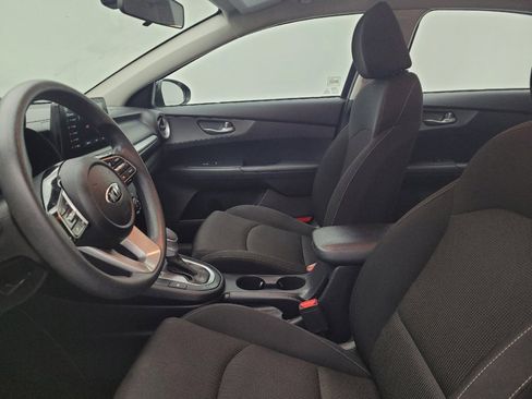 Used 2021 Kia Forte LXS FWD image 17