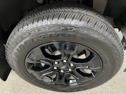 Used 2023 Ford F150 Lariat w/ Equipment Group 502A High image 22