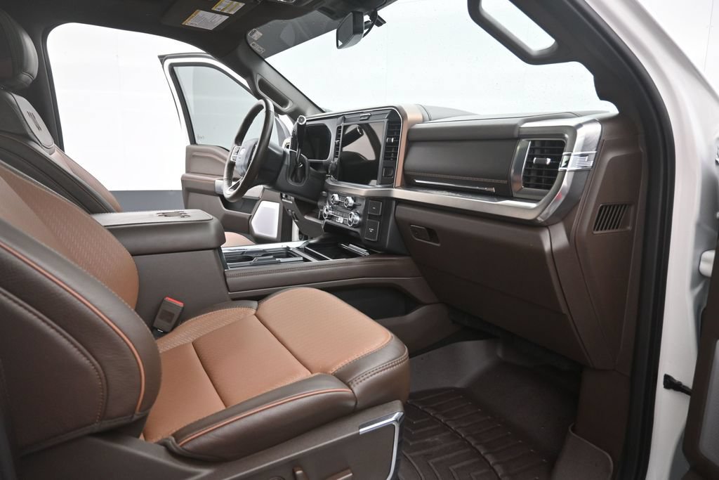 Used 2025 Ford F250 King Ranch AWD/4WD image 24