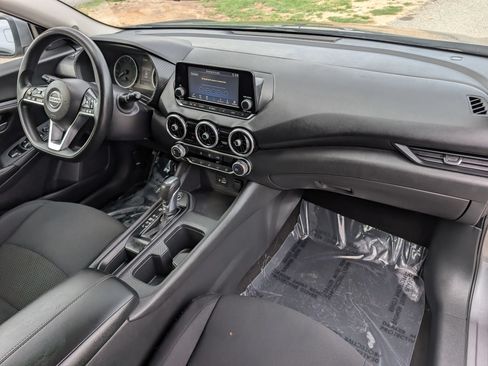 Used 2022 Nissan Sentra S FWD image 33