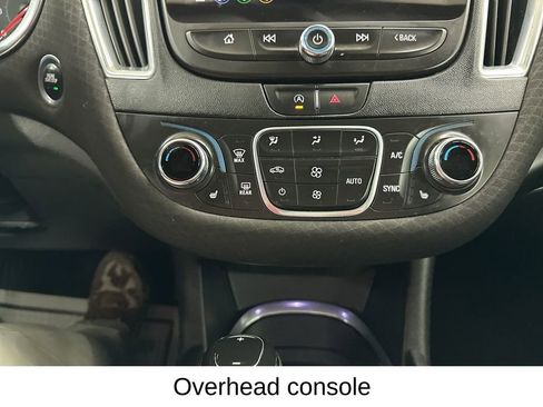 Used 2020 Chevrolet Malibu LT image 42