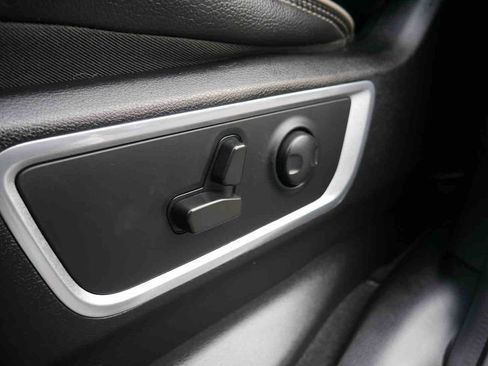 Certified 2022 RAM 1500 Laramie w/ Sport Appearance Package image 38