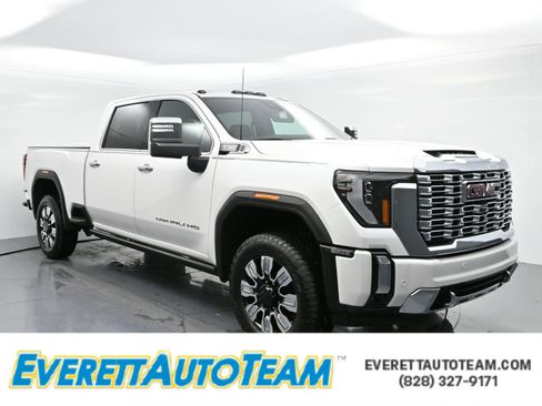 Used 2024 GMC Sierra 2500 Denali w/ Denali Reserve Package image 1