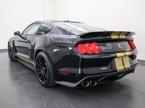 Used 2018 Ford Mustang Shelby GT350 w/ Electronics Package RWD image 5