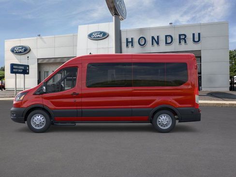 Used 2024 Ford Transit 350 XL image 3