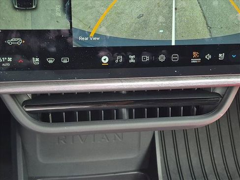 Used 2025 Rivian R1S Adventure Dual AWD/4WD image 13