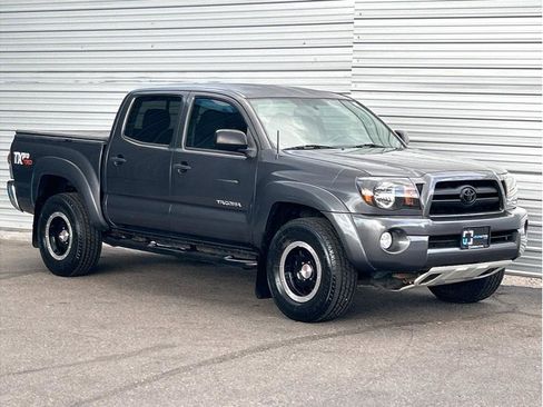 Used 2011 Toyota Tacoma 4x4 Double Cab image 13